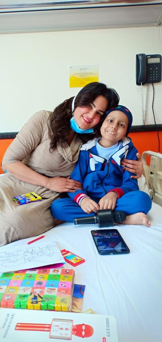 سما المصرى فى مستشفى 57357