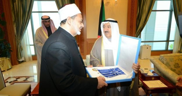 تكريم أحمد الطيب فى الكويت