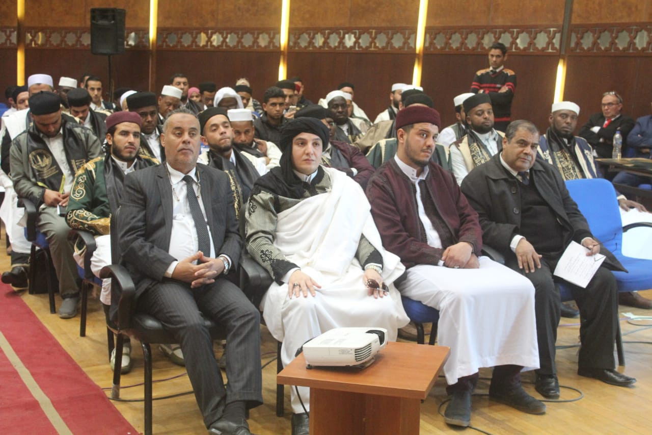تخريج دفعة جديدة من الأئمة