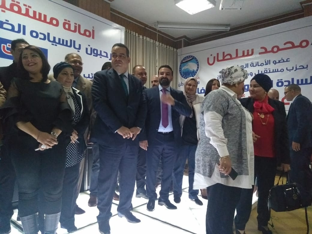 مستقبل وطن بالجيزة يكرم أمهات الشهداء