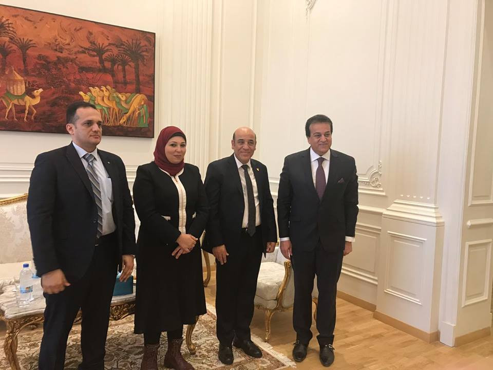 جانب من اللقاءات