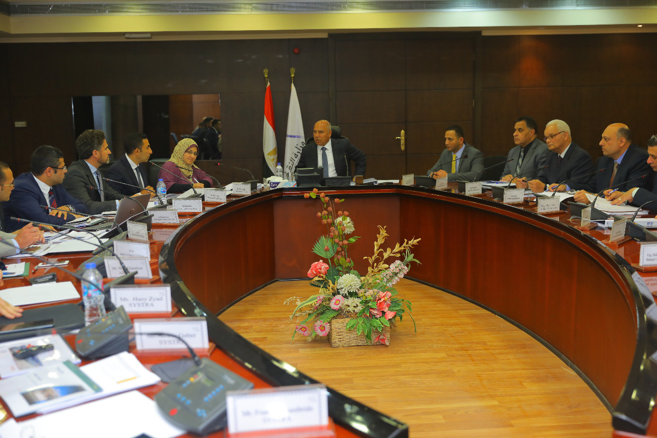 وزير النقل يلتقى وفد شركة ألستوم