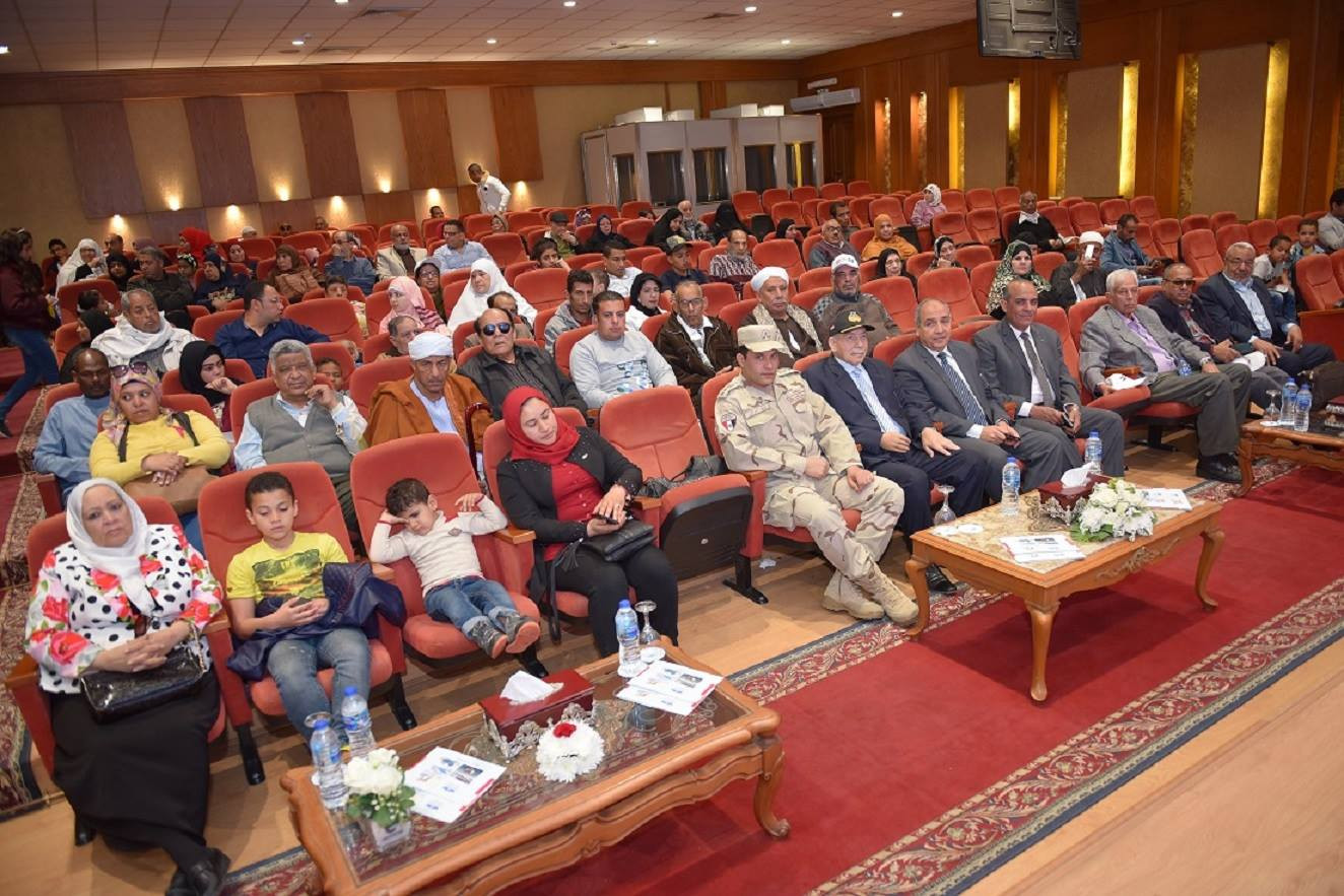 زيارة وفد جمعية المحاربين القدماء لهيئة قناة السويس