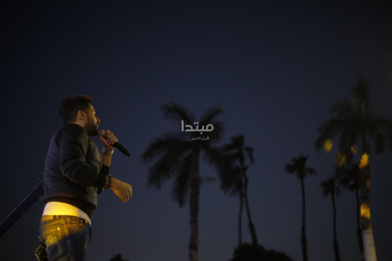 محمد حماقى فى جامعة القاهرة