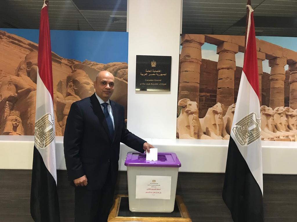مشاركة المصريين فى الاستفتاء بسيدنى