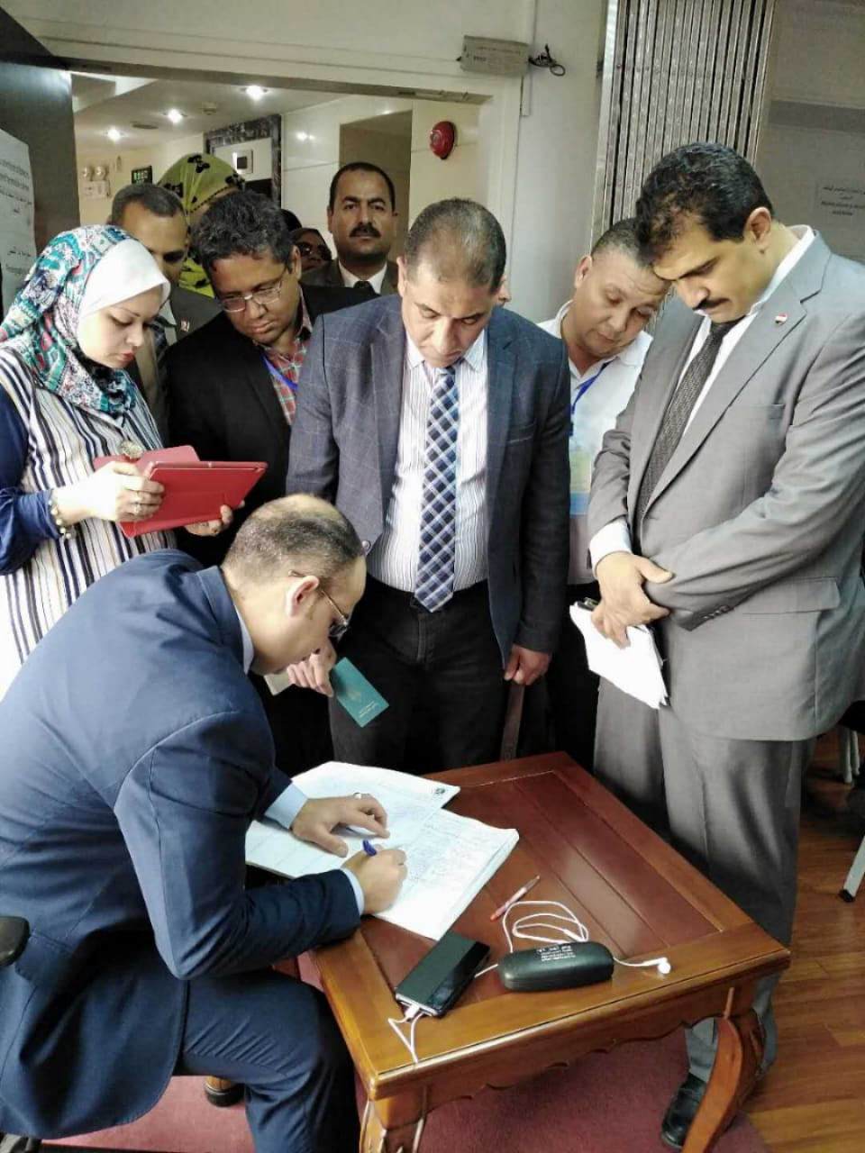 لجان الاستفتاء بالصين