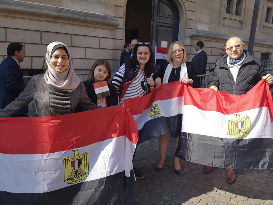 الاستفتاء فى فرنسا