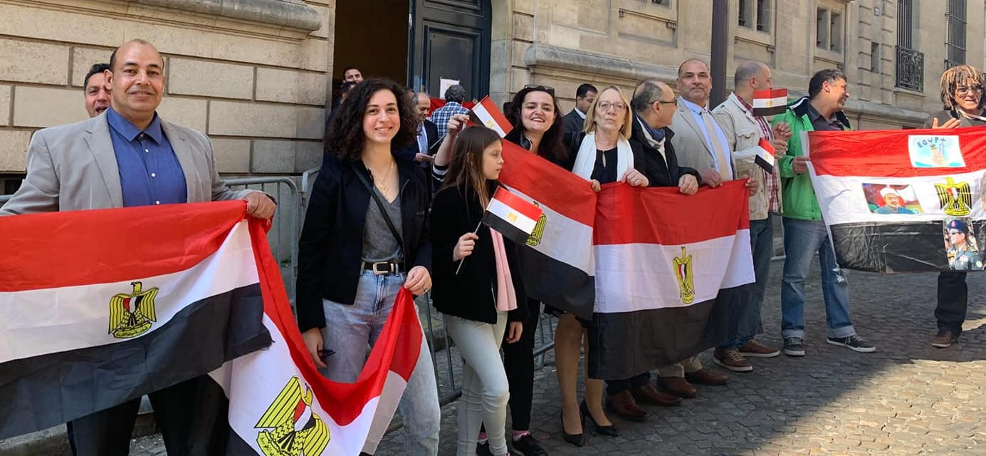 الاستفتاء فى فرنسا