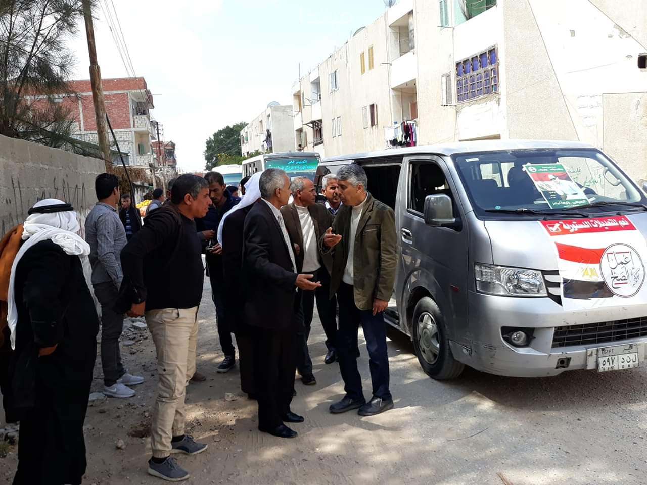 إقبال كبير لأهالى الشيخ زويد ورفح على الاستفتاء