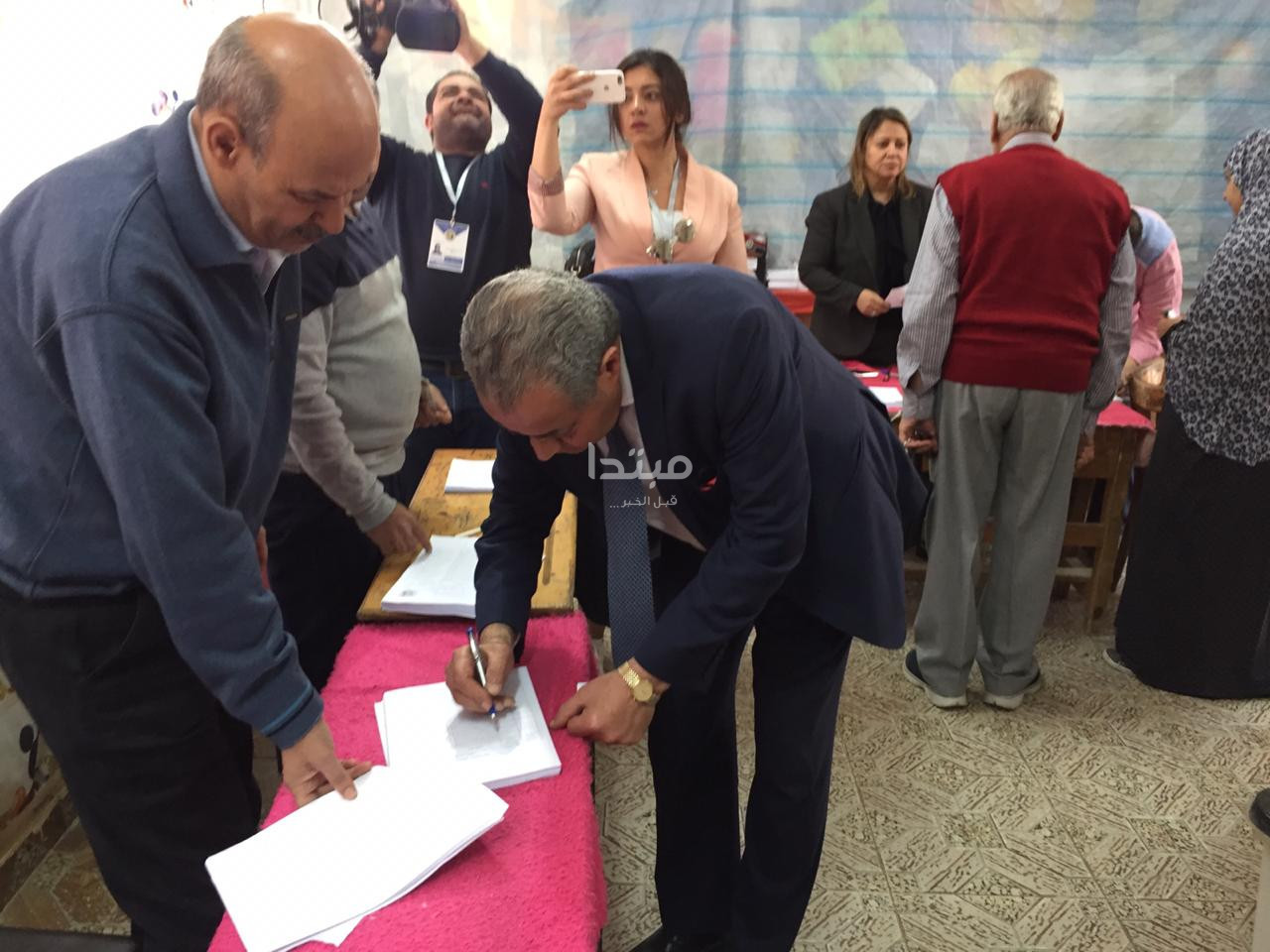 وزير التموين