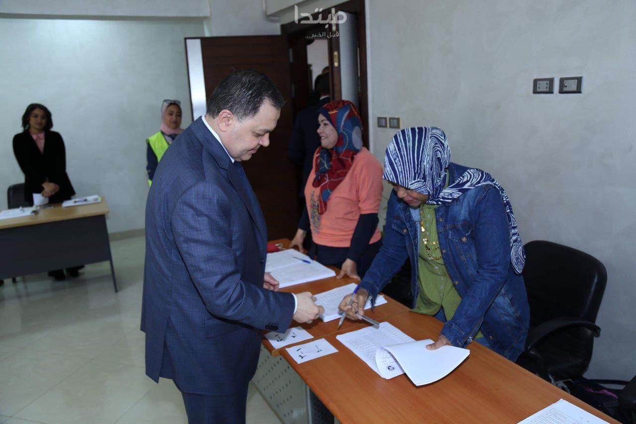 وزير الداخلية يدلى بصوته