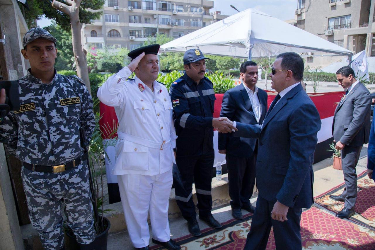 وزير الداخلية يدلى بصوته