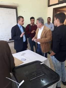 أحمد السجيني يشارك في الاستفتاء