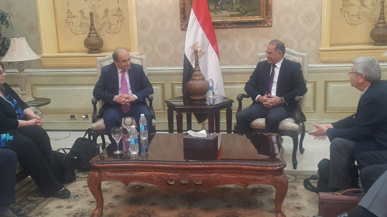 سليمان وهدان يستقبل رئيس البرلمان القبرصى