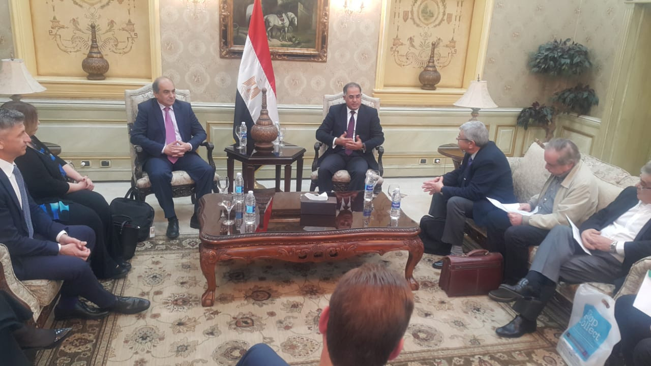 سليمان وهدان يستقبل رئيس البرلمان القبرصى
