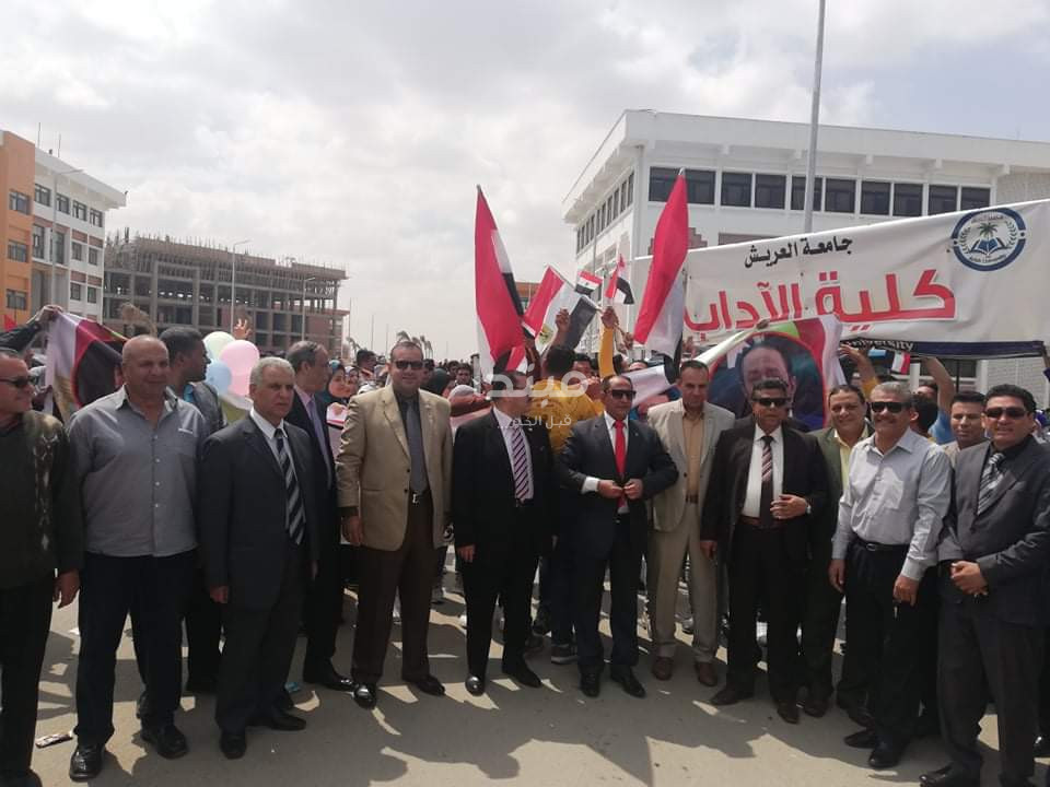 مسيرات حاشدة بالعريش للمشاركة بالاستفتاء