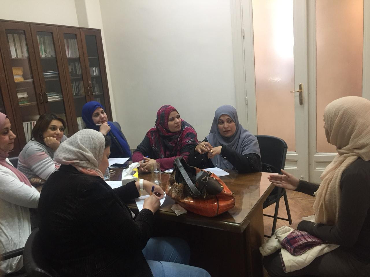 لجنة اختيار رفيق المسن