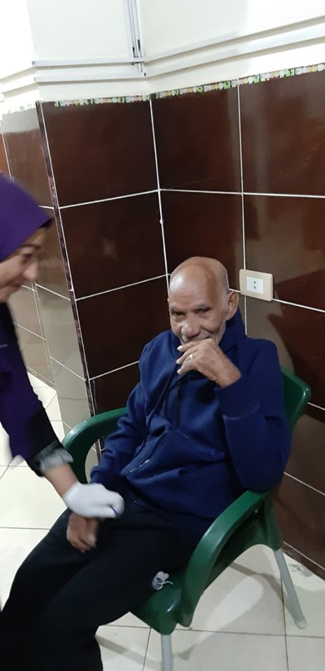 التضامن تنقذ مسنًا وتعيده لأسرته