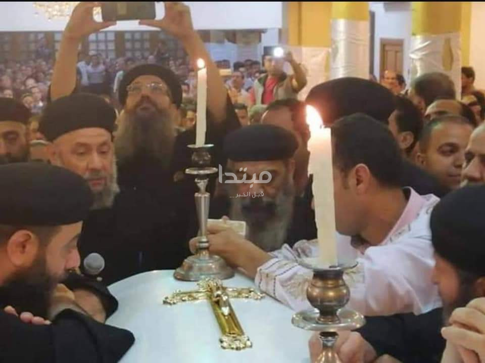 جنازة الكاهن مقار سعد