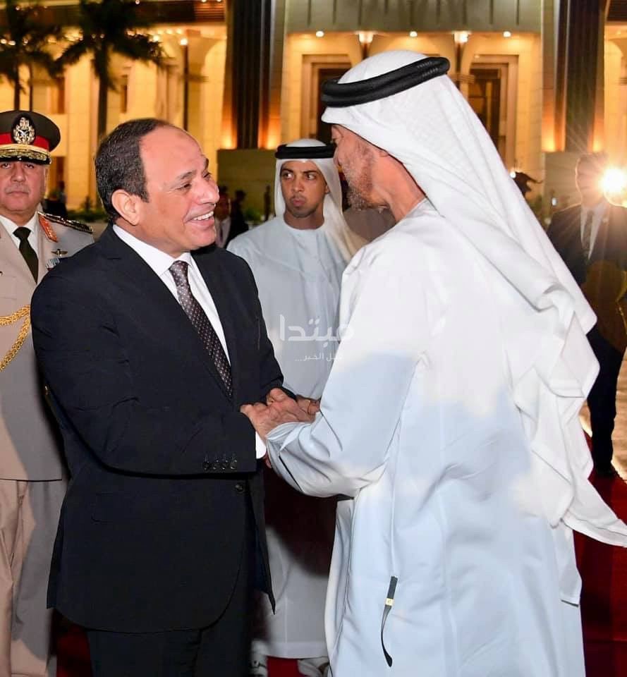 الرئيس السيسى يودع الشيخ محمد بن زايد