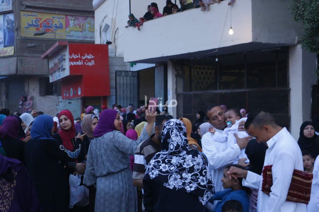 الوراق