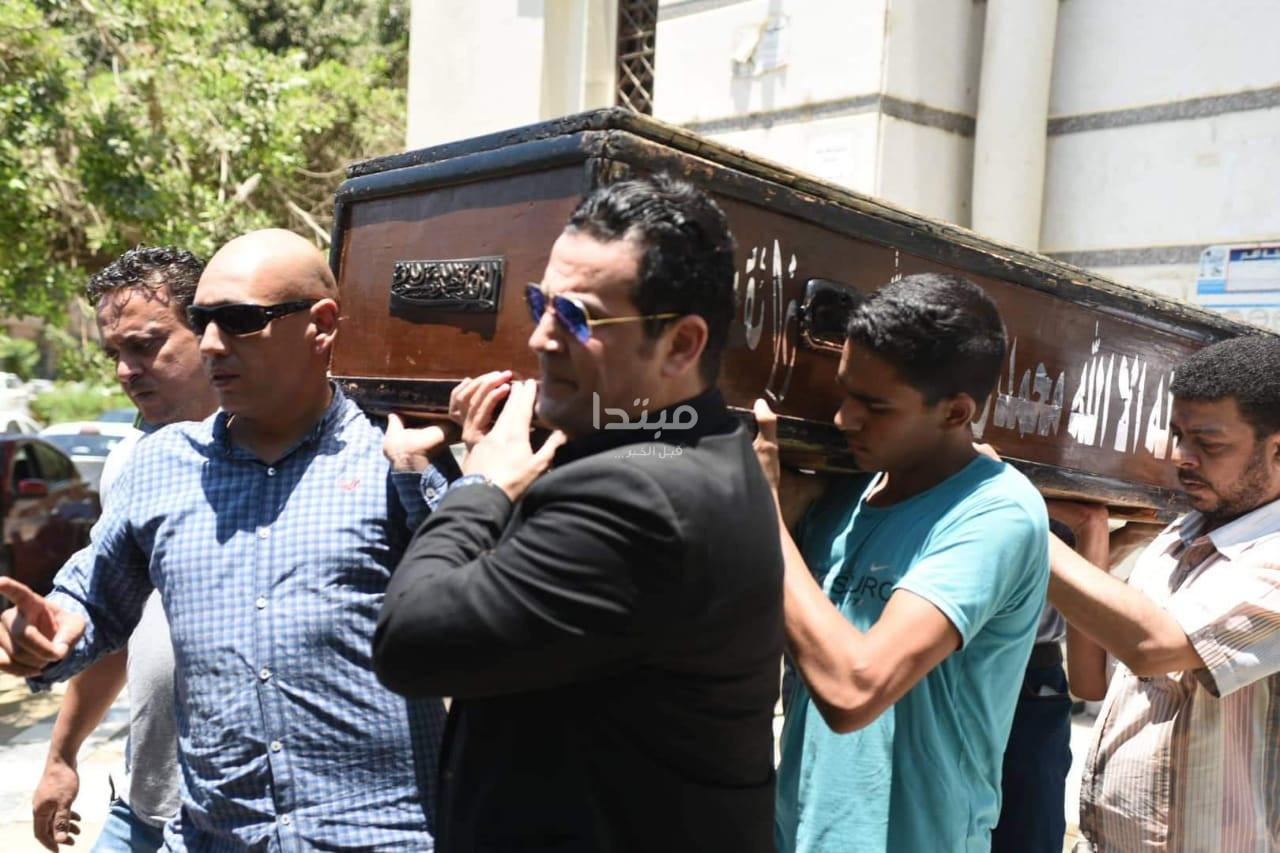 تشييع جنازة ابنة رشدى أباظة