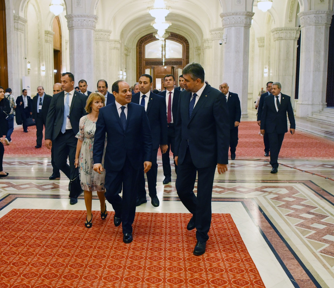 زيارة الرئيس السيسى للبرلمان الرومانى