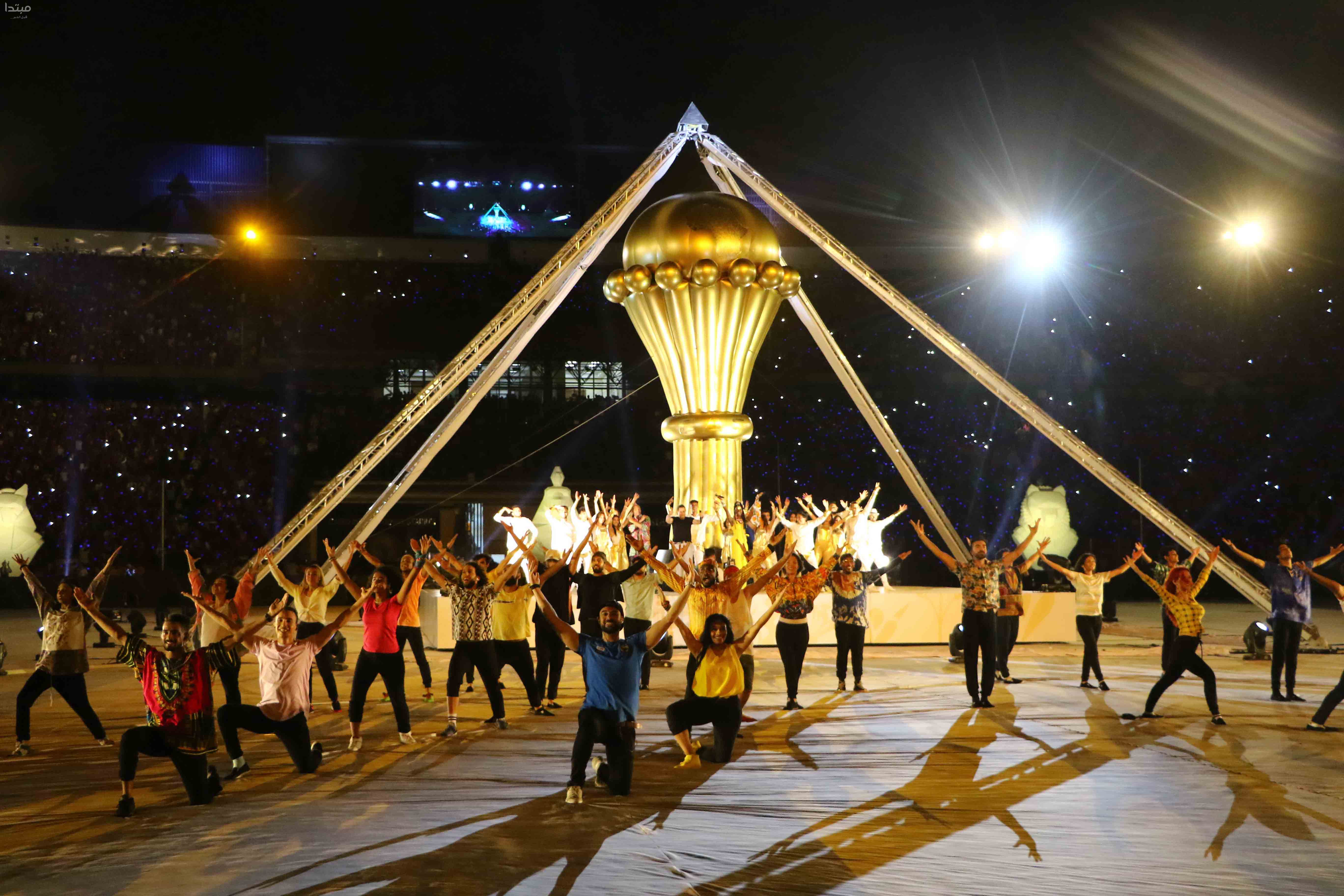 عروض فنية وألعاب نارية.. حفل مبهر فى افتتاح أمم إفريقيا 2019