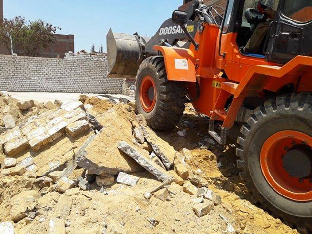 إزالة تعديات على أراضى وأملاك دولة بالمنيا