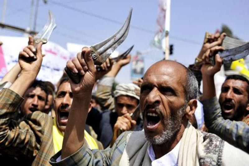 تهريب السلاح الإيرانى للحوثيين