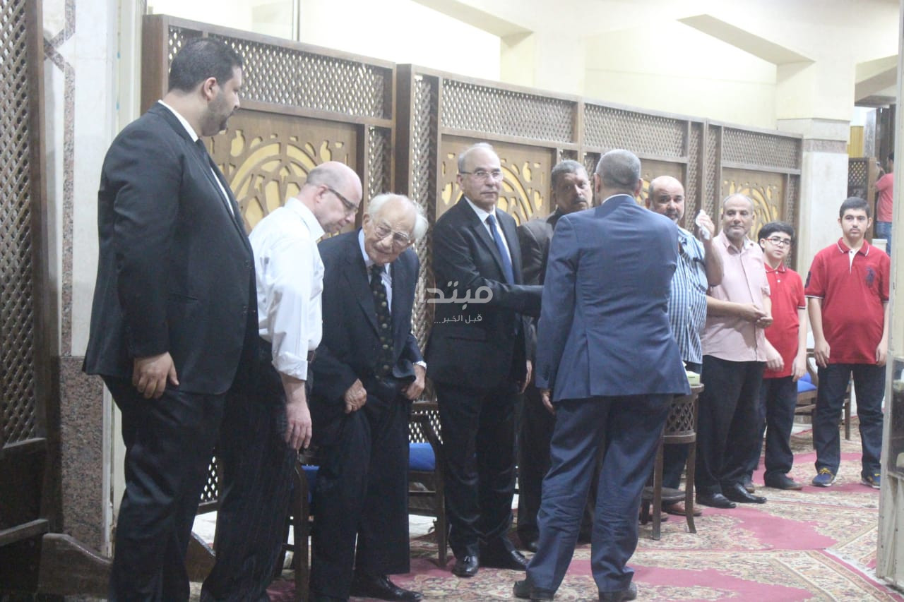 عزاء زوجة رشوان توفيق