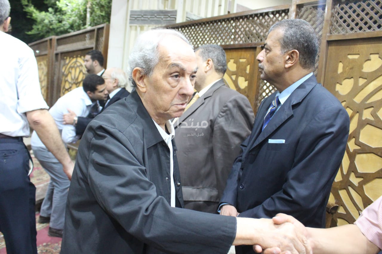 عزاء زوجة رشوان توفيق