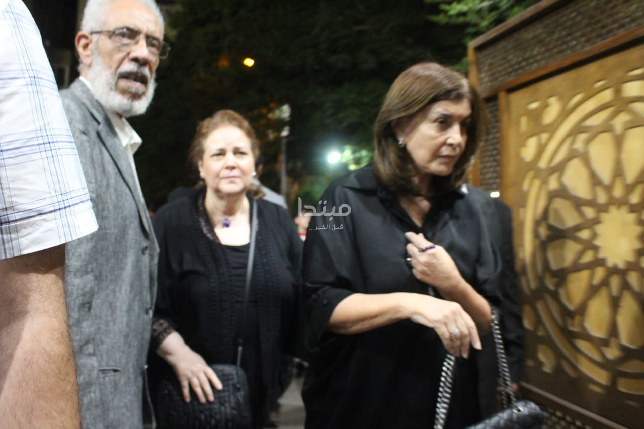 عزاء زوجة رشوان توفيق