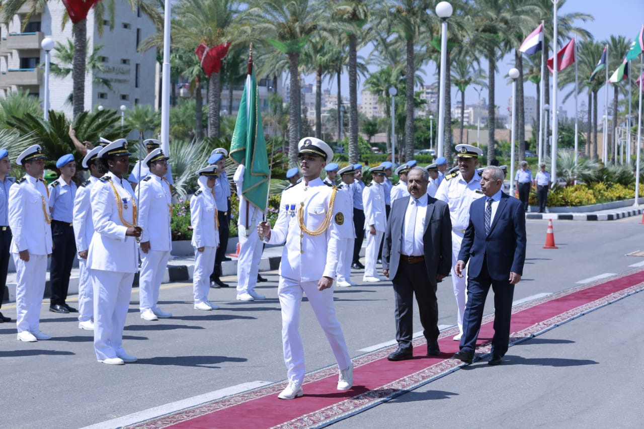 جانب من الزيارة
