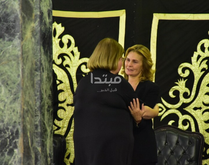 عزاء والدة يسرا