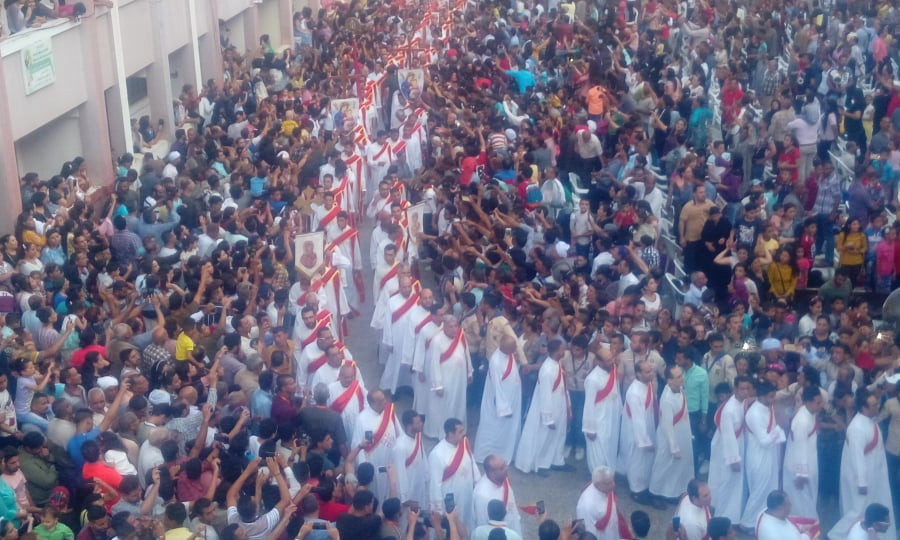 مليونى شخص يحتفلون بلجوء العائلة المقدسة بدير العذراء فى أسيوط