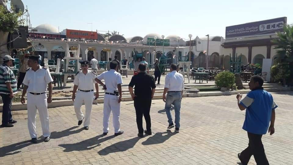 حملة إزالة إشغالات فى مارينا