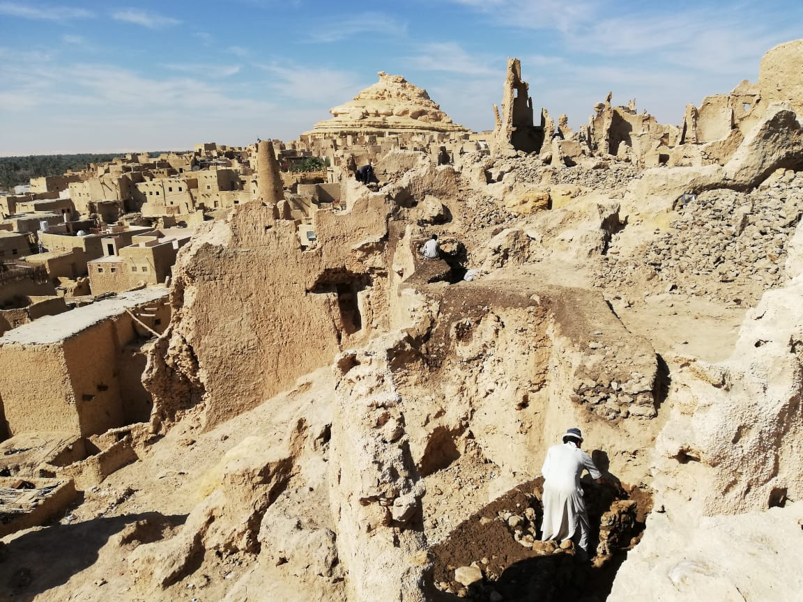 أعمال ترميم مدينة شالي بواحة سيوة