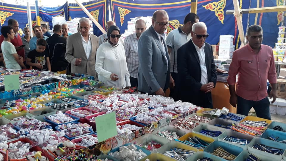 معرض أهلا مدارس ببورسعيد