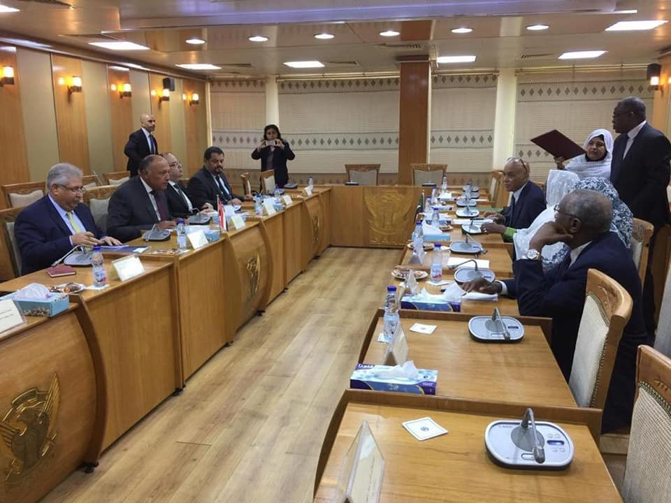 سامح شكرى ونظيرته السودانية