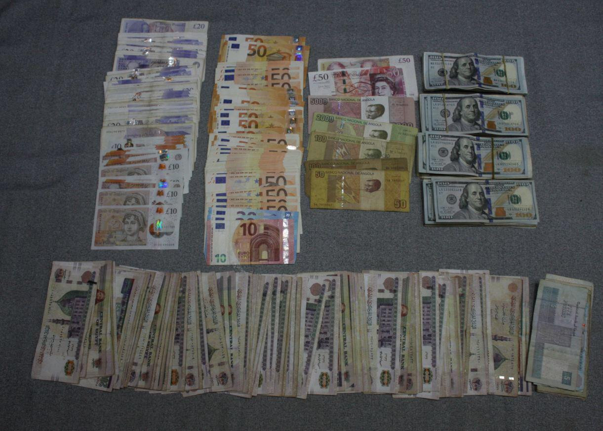 مضبوطات العناصر الإخوانية