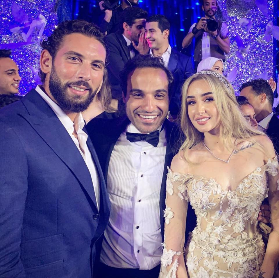 هنا الزاهد
