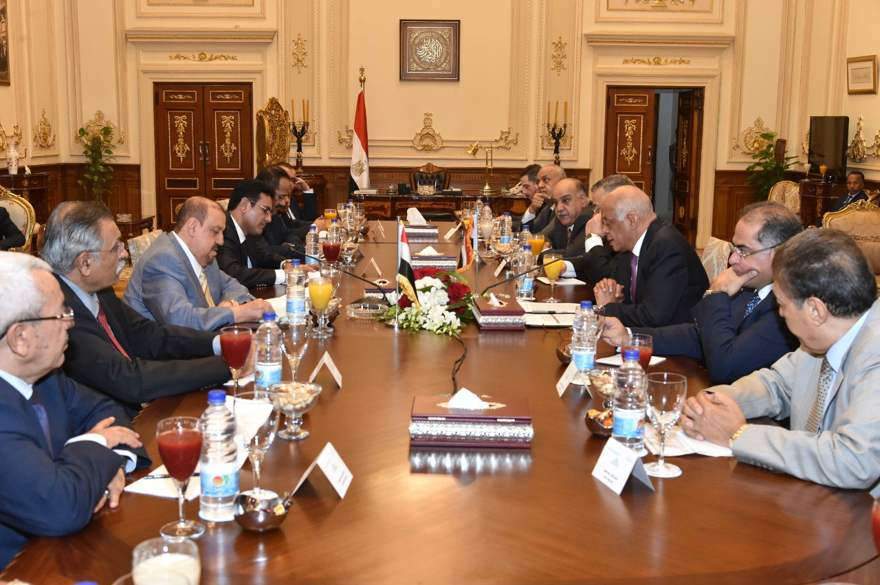على عبد العال يستقبل رئيس مجلس النواب اليمنى