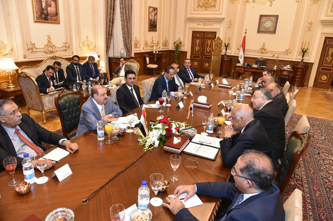 على عبد العال يستقبل رئيس مجلس النواب اليمنى