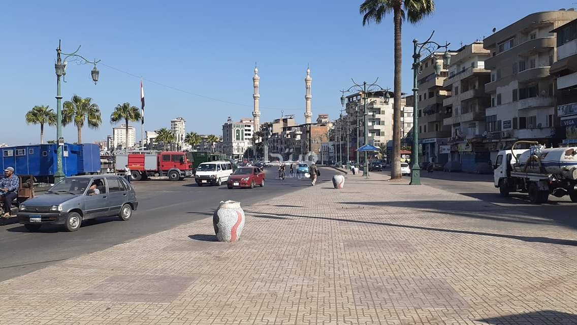 الهدوء يسيطر على ميادين دمياط