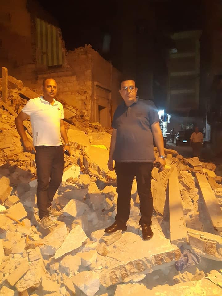 انهيار عقار قديم وسط الإسكندرية