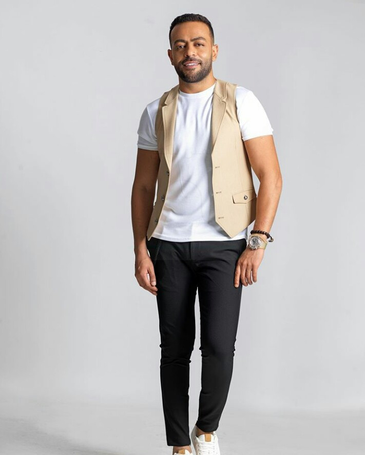 تامر عاشور