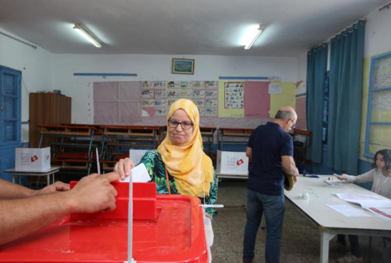 جولة الإعادة فى انتخابات الرئاسة التونسية