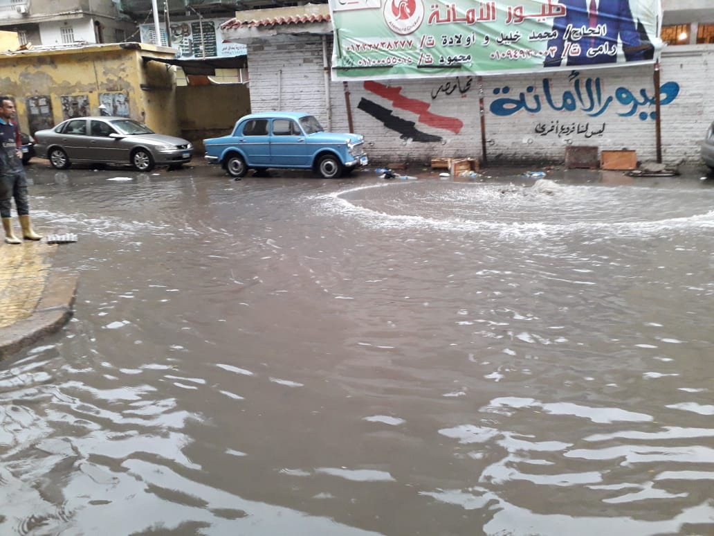 شوارع الإسكندرية تغرق