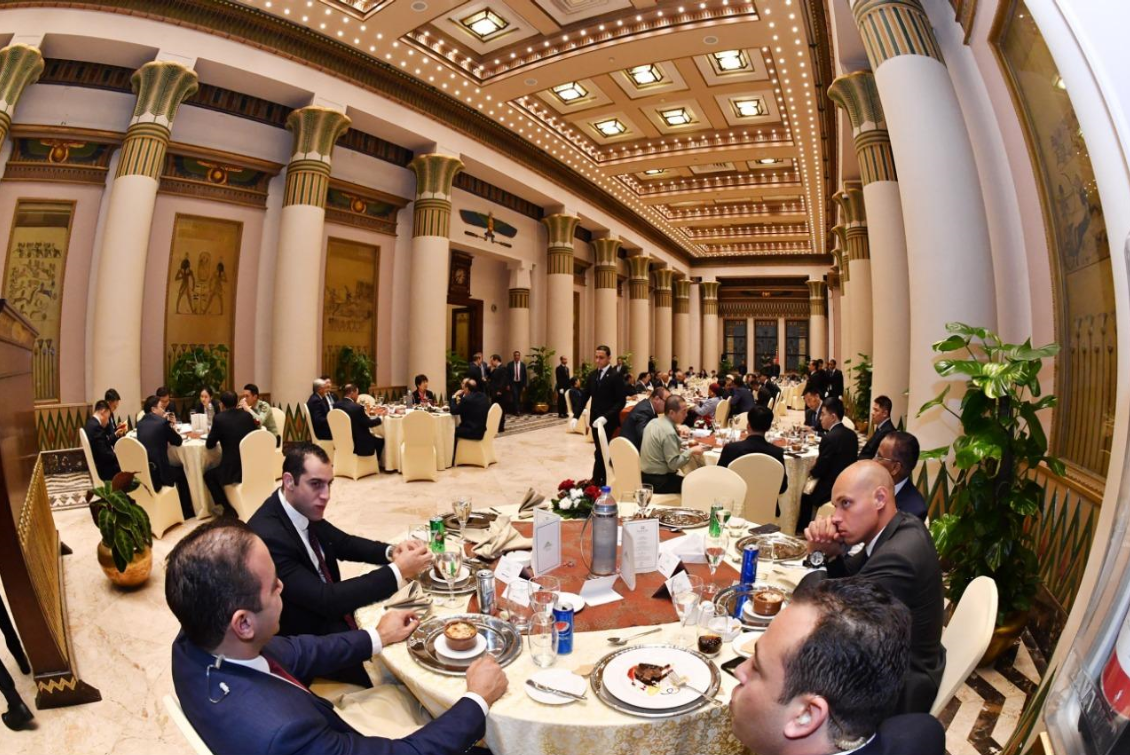 عبد العال يستقبل رئيس اللجنة الوطنية للمؤتمر الاستشارى السياسى للشعب ا